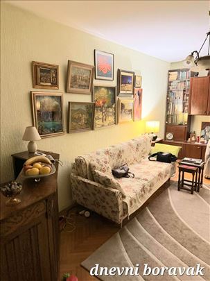 Voždovac, Šumice, Ustanička, 53m2