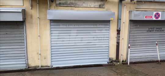 Garaža nadzemna 19m2 na Bulevaru (120EUR)