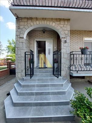 Prodaje se - odlična kuća kvalitetne gradnje - Kli