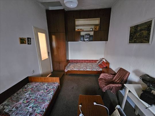 Retko u ponudi,garsonjera u Gospodskoj