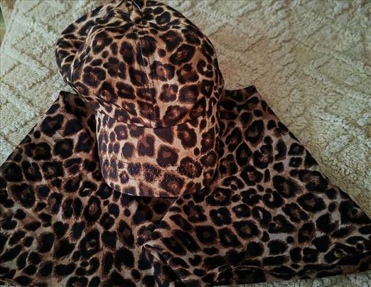 Bershka kacket i marama