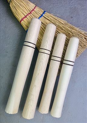 Drveni stapovi za metle (mali, pikole)