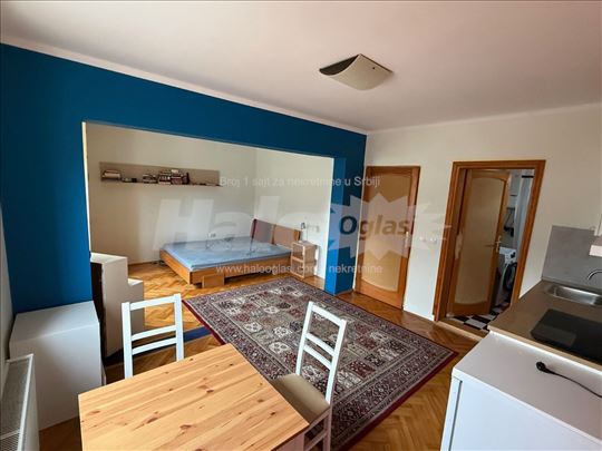 Garsonjera kod Grand Kafe - Ledine