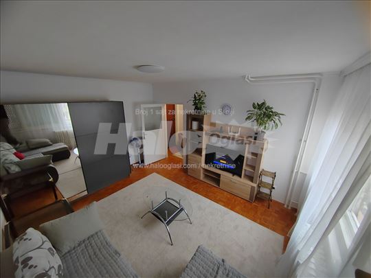 Izdajem stan 39m2 Bulevar Marsala Tolbuhinq