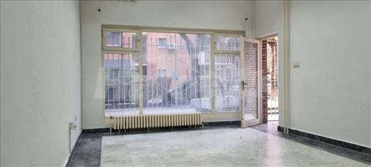 Lokal 56m2 u ul. Vojvode Bogdana, Zvezdara