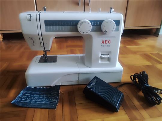 Mašina za šivenje AEG NM1800