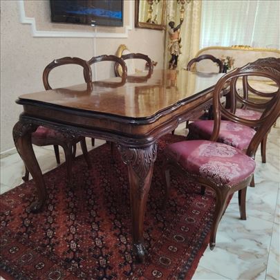 masivan veliki stilski sto Cipendeil i 8 stolice 