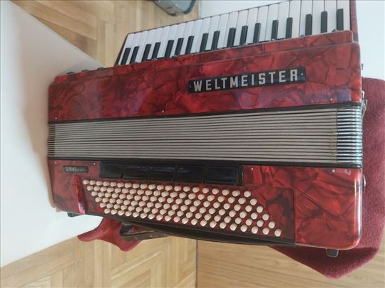 Prodajem Velmajster harmoniku