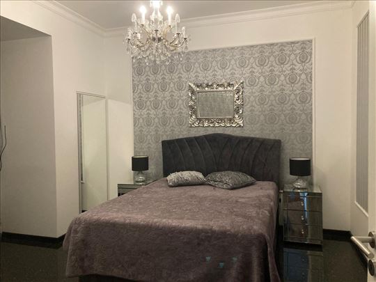 55 m² -  Kneza Miloša, kod Londona, Beograd