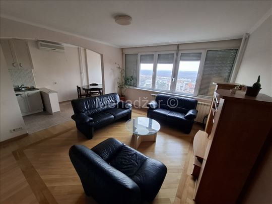 B. Brdo park 62m2, 2,5sob, namesten, cg, 2 klime,l