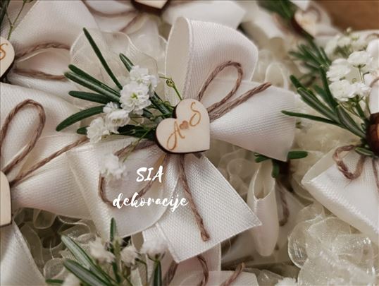 Cvetici za kicenje svatova