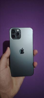 iPhone 12 Pro hitno! 256GB + punjač + 3 maske na p