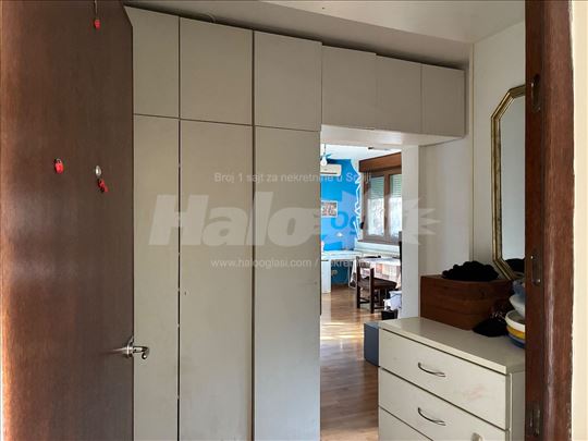 Lep dvosoban stan u lepom delu grada, Šumice 48m2