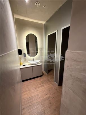 Lux lokal u The One kompleksu