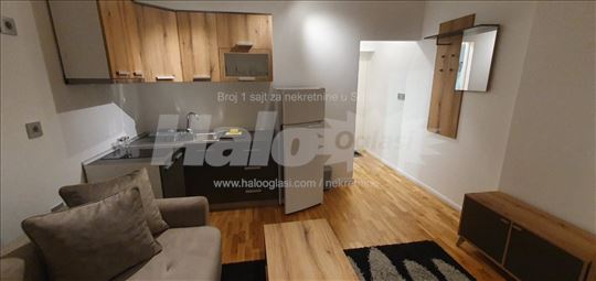 Nameštena garsonjera Filmski Grad