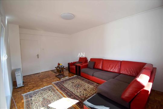 Novi Beograd, Bežanijska kosa l, 201m2 Dr. Teodora