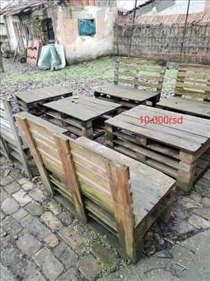 Paletna garnitura za bašte