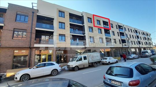  Petefi Šandora 19 nov stan sa garažnim mestom