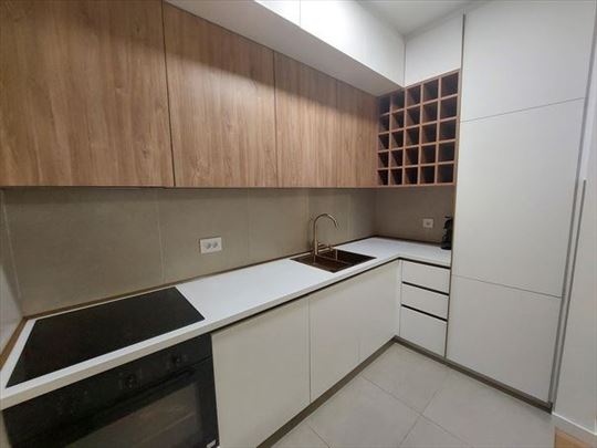 Potpuno nov 3.0 stan, garaža, ID 1578