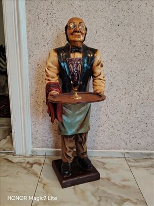 Prelepa Stara Dekorativna I Reklamna Figura Btler