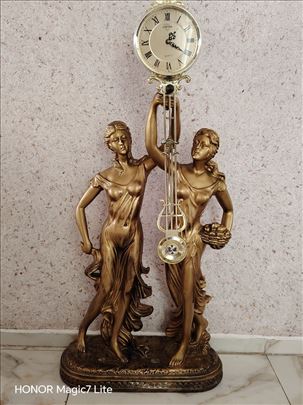 Prelepi Dekorativan Podni Sat Od Gipsa 