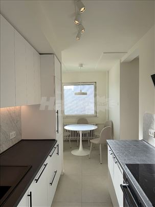 FOR RENT Sunny family apartment with a view