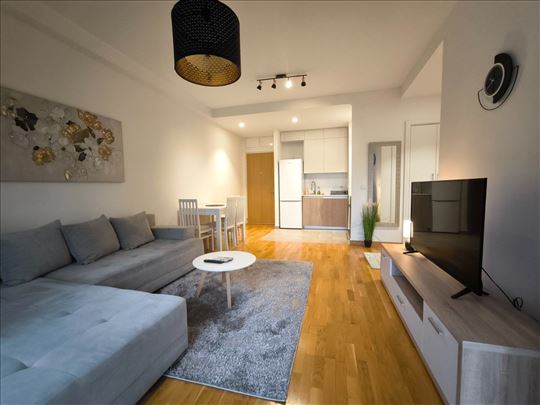 Udoban, dvosoban na odličnoj lokaciji