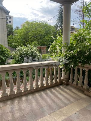 Vila u Cvetanovoj Ćupriji