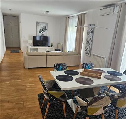 Vracar NovogradnjaLUX 3-soban sa Garazom