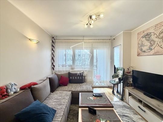 Čukarica, izuzetna prilika, renoviran dvoiposoban