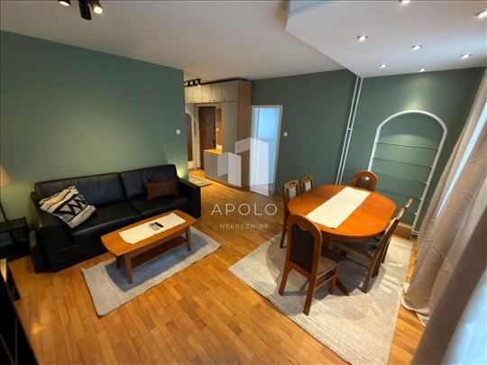 Trosoban, kompletno namešten stan u Mirijevu