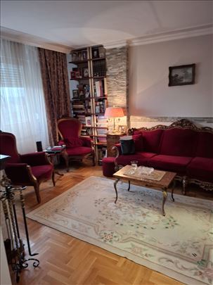 Dvoiposoban stan u Bloku 45