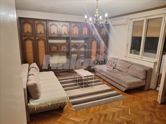 Dvosoban stan, u blizini TC Stadion