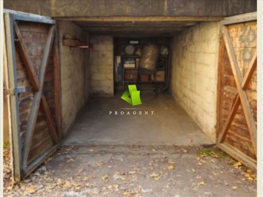 Garaža u blizini Narodnog pozorišta ID#7476