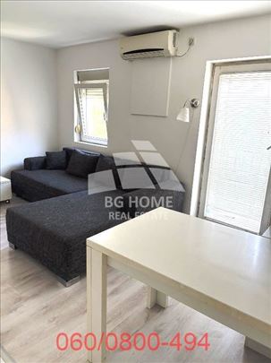 Garsonjera - Vračar 24.50m2+T 55.80m2, Svetog Save