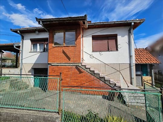 Kuća u Kraljevu 163 m2