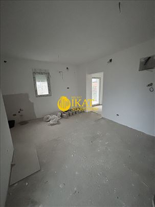 Leštane 50m2 dvoiposoban stan, novogradnja