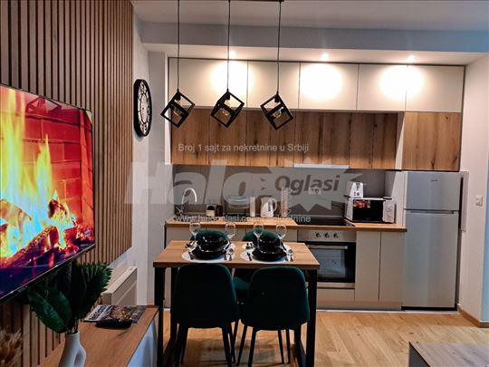 Lux opremljen stan na Zlatiboru 