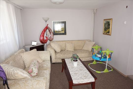 Odlicna kuca u Lestanima-bez provizije