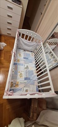 Prodajem deciji krevetac sa dusekom