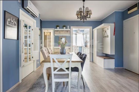 Skadarlija-Cetinjska, 77 m2