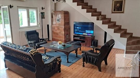 Stambeno-poslovni objekat, Plavi horizonti – 400 m