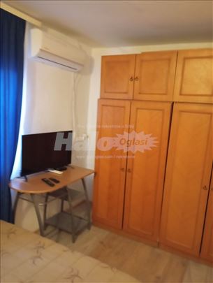 Stan Karaburma dvosoban 30M2 