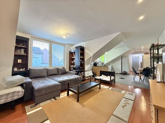 Stan sa dvorištem ID#13778