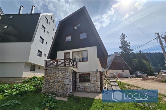 Top Lokacija!! Vikendica kod ski staze, Jahorina