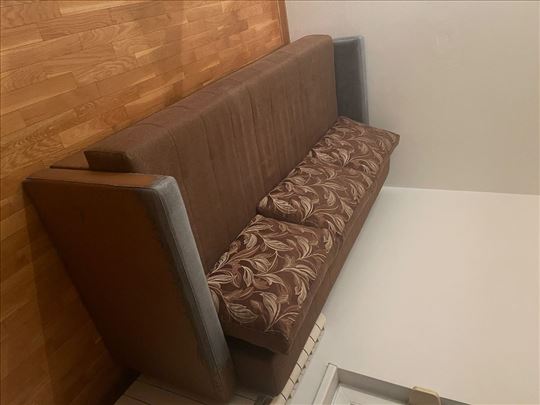 Trosed na razvlacenje 