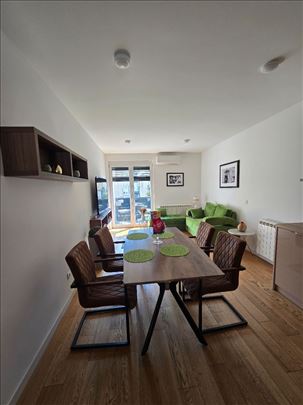 Vračar, nova zgrada, pet friendly