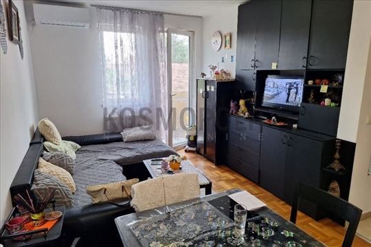 Beograd, Ledine, Stan, 1.5, 39m2