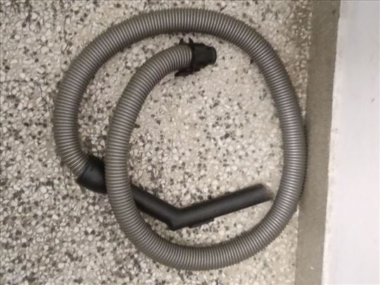 Crevo za usisivac Samsung model VC-6014V  korišćen