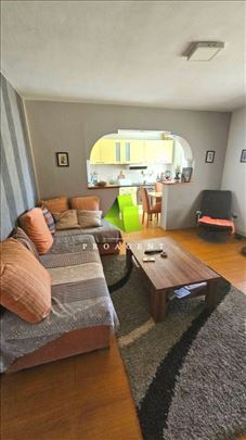 Domaćinstvo sa postojećim plastenicima i instalaci